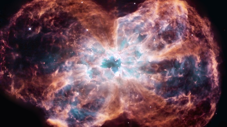 planetary nebula NGC 2440