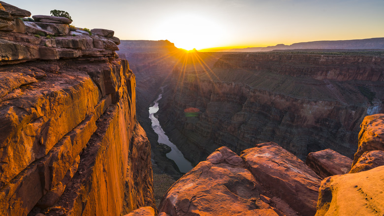 Sunrise view of Toroweap Overlook in Grand Canyon National Park