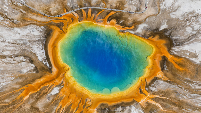 ariel view of grand prismatic spring at yellowstone