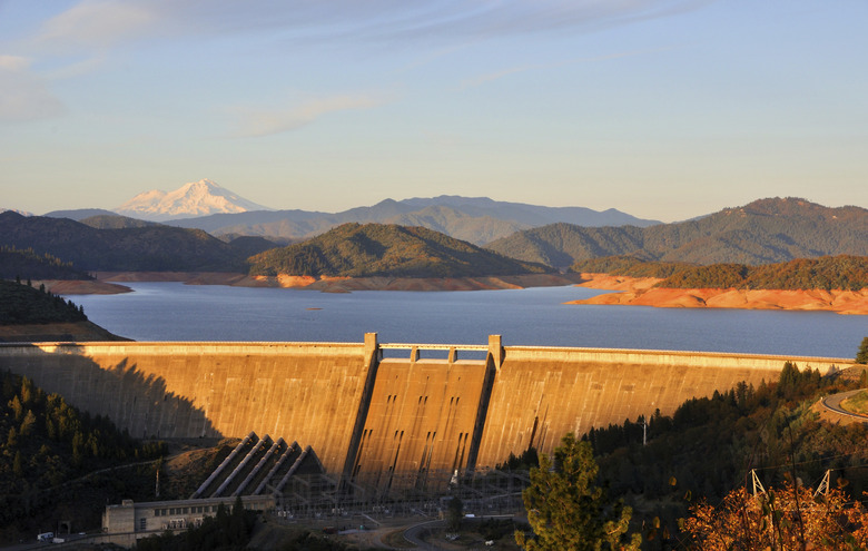 Shasta Lake at sunset