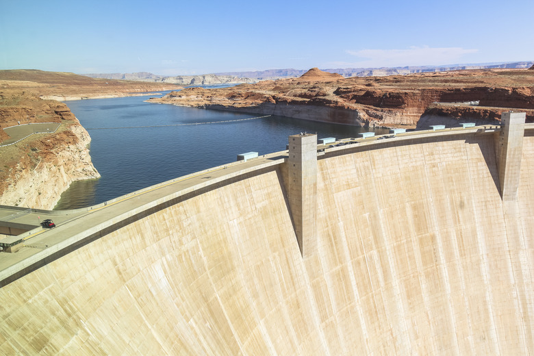 View on Glen Canyon dam in Arizona