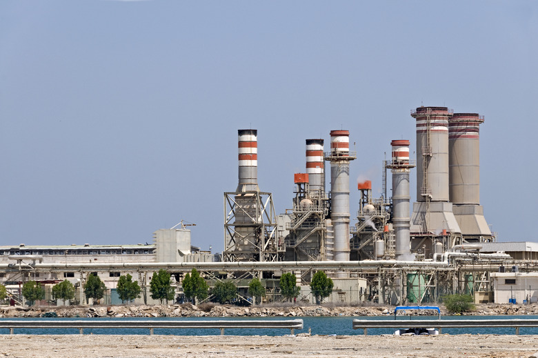 Advantages & Disadvantages of Desalination Plants