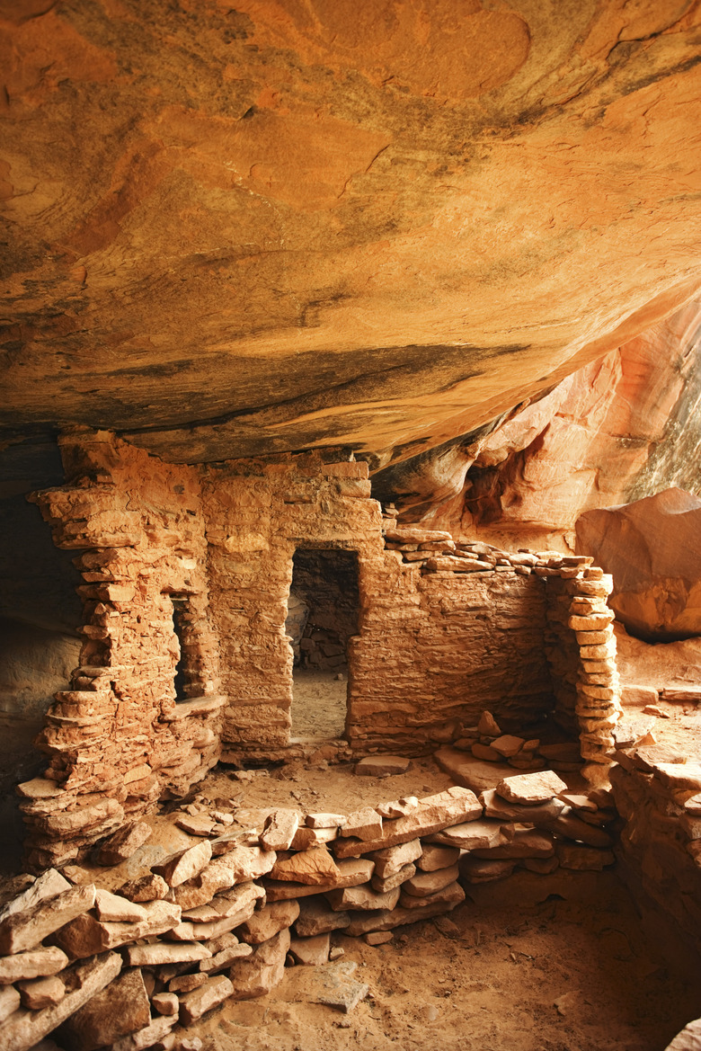 Anasazi cliff dwellings, Colorado