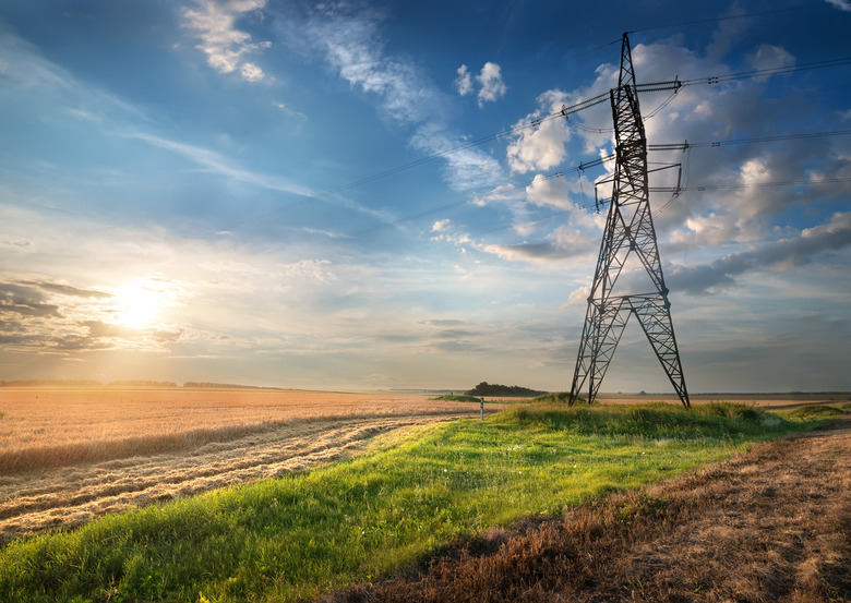 Electric pole in the field - calculate conductance