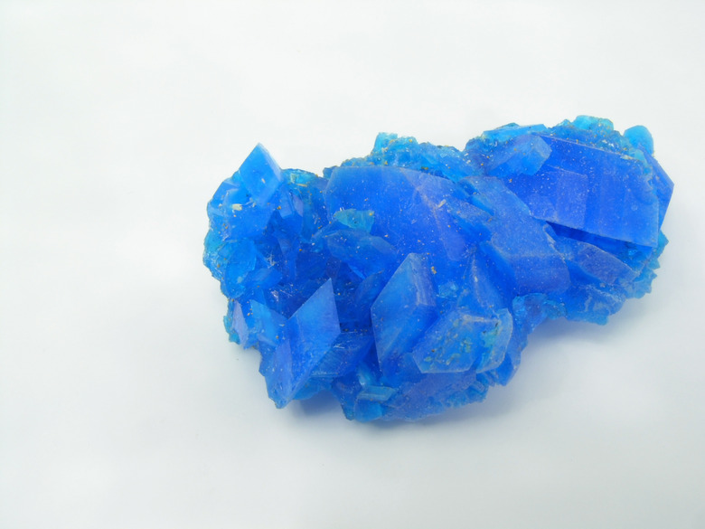 How to Calculate the Amount of Copper (II) Sulfate Pentahydrate