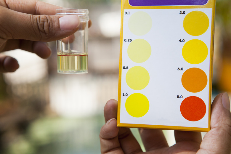 chlorine  testing tube compared