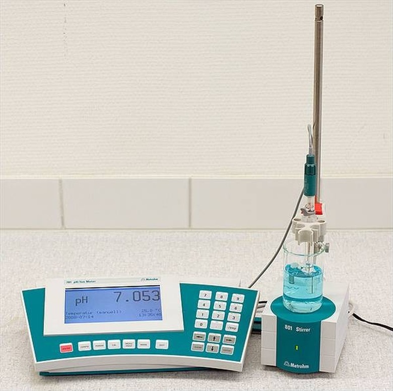 pH meter