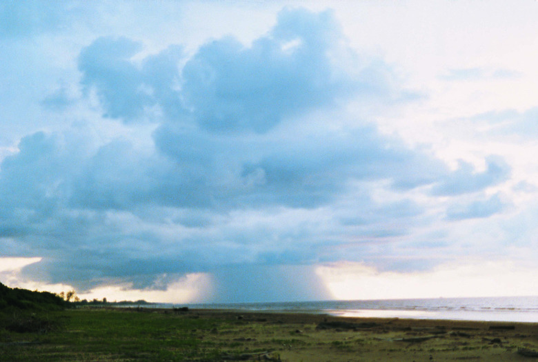 Tornado cloud