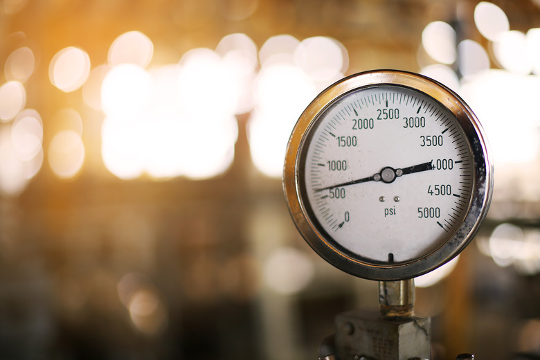 Pressure gauge in oil and gas production.