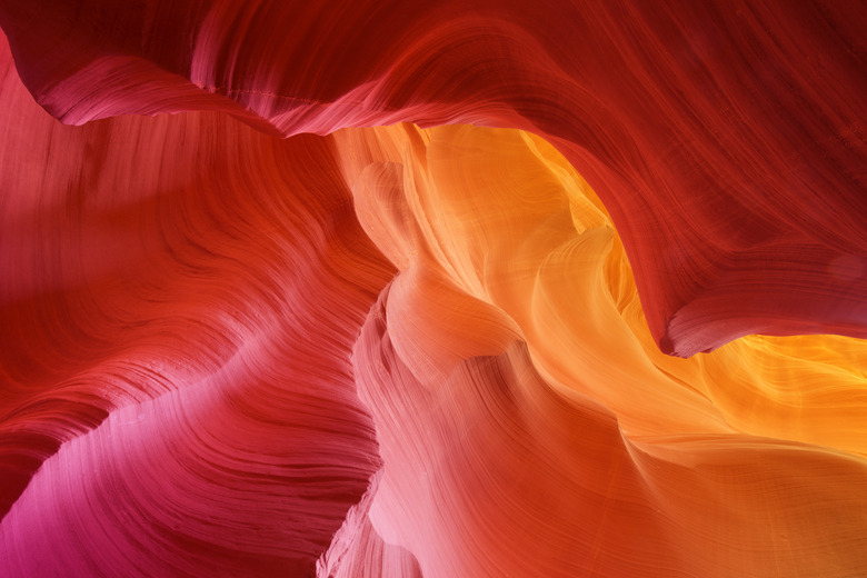 color hues of stone in antelope canyon