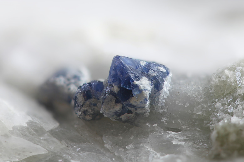 Blue spinel crystals in calcite matrix