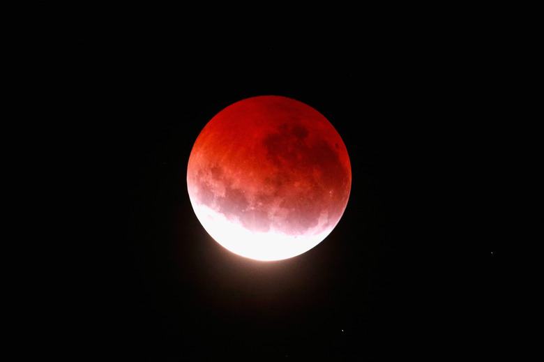 Lunar Eclipse Lights Up New Zealand Sky