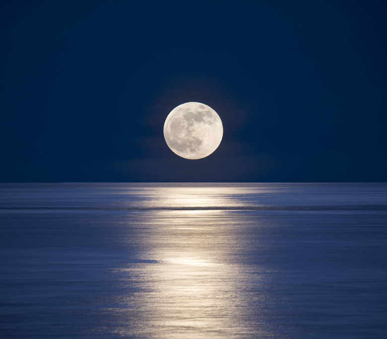 Moonrise over sea.