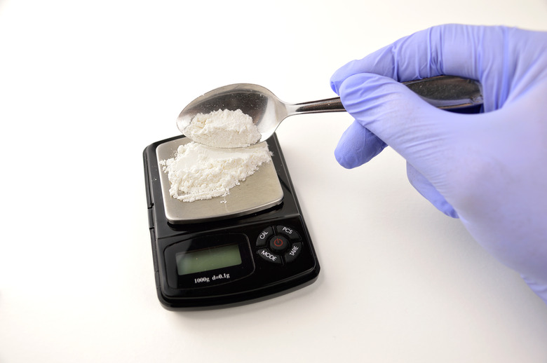 measuring drug with digital scale