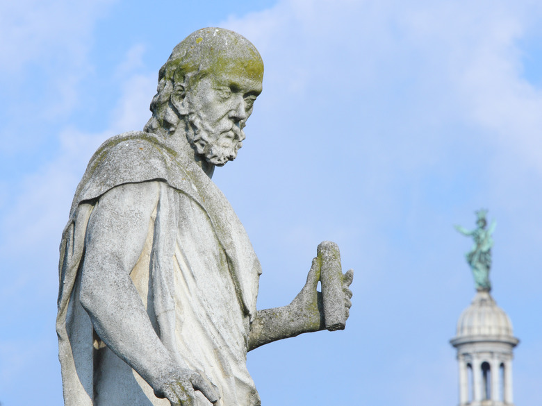 Statue of Galileo Galilei, Galileo's Invention & Contributions