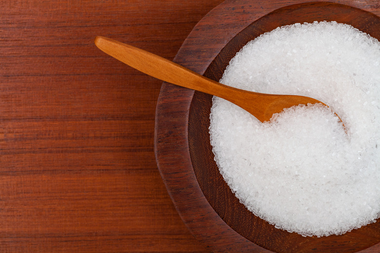 What Happens If You Mix Epsom Salts & Rubbing Alcohol?