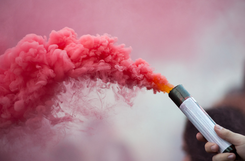 color smoke bomb