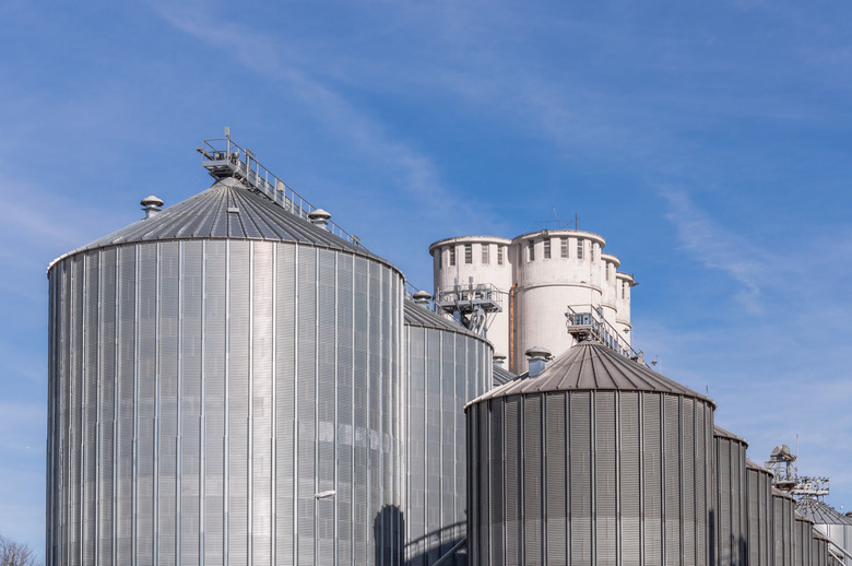 Storage facility cereals, and biogas production