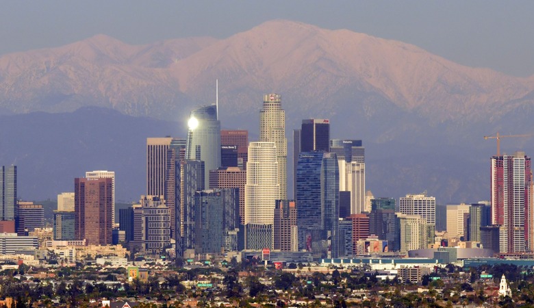 TOPSHOT-US-LANDSCAPE-ARCHITECTURE-LOS ANGELES-DOWNTOWN-SKYLINE