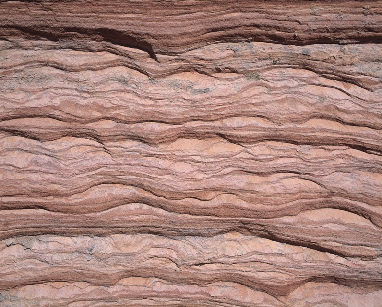 Wavy sandstone patterns