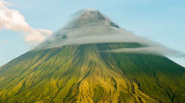 Signs of a Volcano Erupting